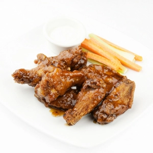 Best chicken garlic wings in Sasaktoon, SK